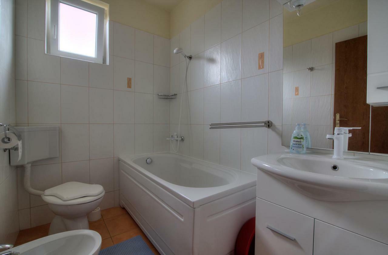 Apartment Marijanka Senj  Eksteriør bilde