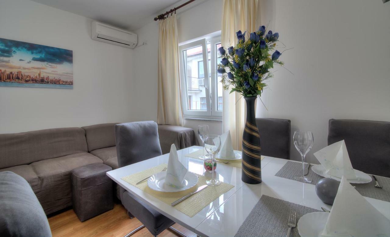 Apartment Marijanka Senj  Eksteriør bilde