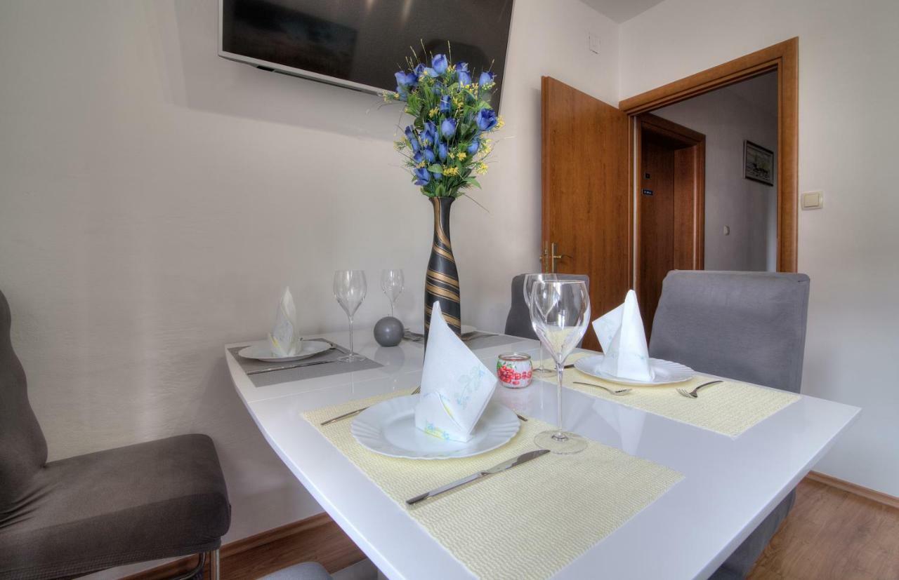 Apartment Marijanka Senj  Eksteriør bilde